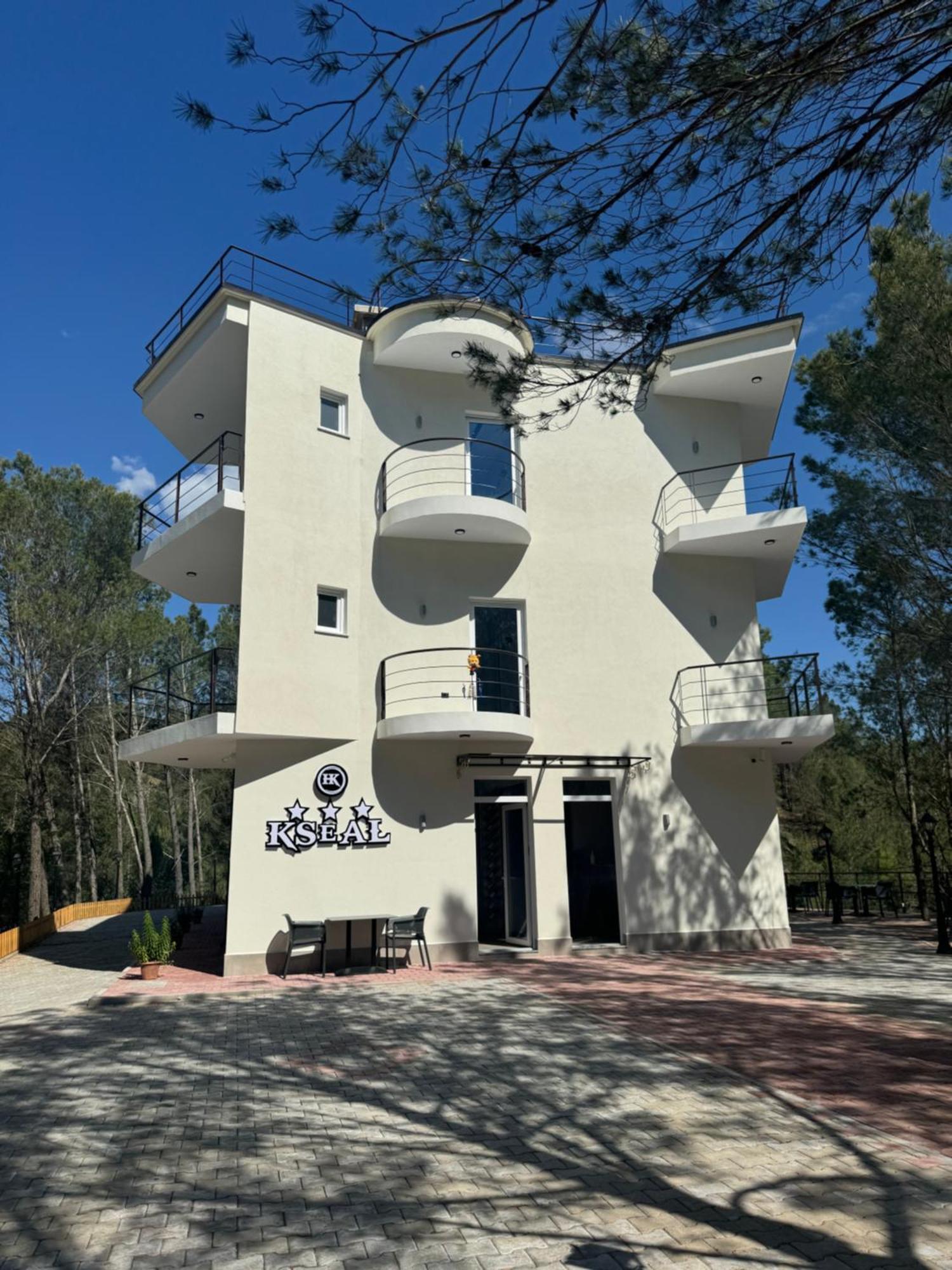 Hotel Kseal Përmet Exterior foto